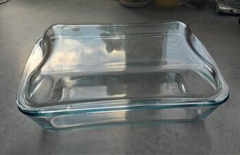 Zapékací skleněný pekáč