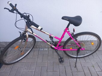 trekové dámské dívčí kolo