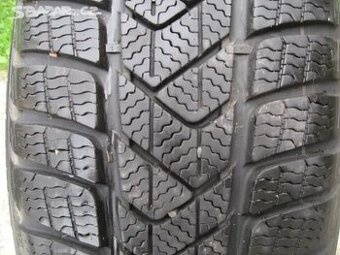 PRODÁM ZIMNÍ PNEU 205/60 R17 PIRELLI W SZ3 93H 4ks