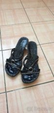 sandálky na klínku vel. 39