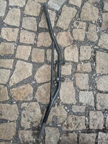 Dominátor stojan řiditka