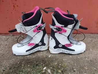 Skialpy Dynafit TLT 7 vel 24,5/39.5 eu