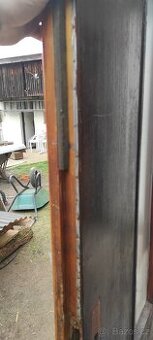 Vchodové dřevěné dveře levé 80