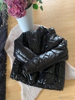 DÁMSKÁ ZIMNÍ BUNDA