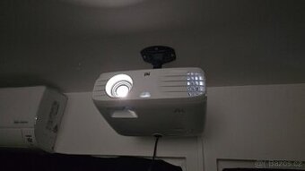 Projektor Viewsonic PX727-4K