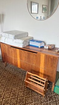 Retro perinak