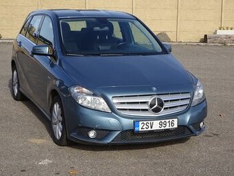 Mercedes Benz B 180 D r.v.2012 Koupeno v ČR (DPH)