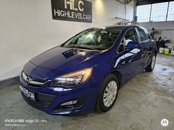 Opel Astra J 1.6i - 85kW 5.dv. nový olej/2. majitel/serviska