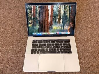 MacBook Pro 15 2018 /i7/16GB/256Gb SSD/Silver