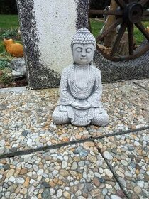 Zahradní dekorace- Budha zen