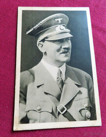 Hitler v uniformě, portrétová pohlednice, RARITA-