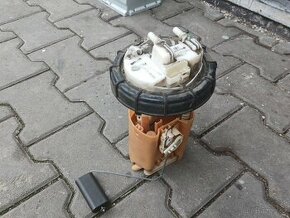 Palivové čerpadlo z nádrže benzín Peugeot 206