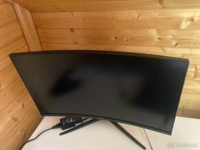 Monitor MSI 27”