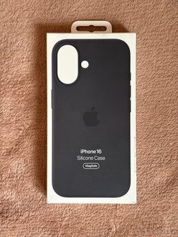 Originální pouzdro Apple iPhone 16 s MagSafe. Barva černa.