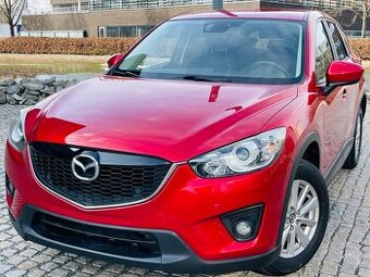 Mazda CX-5 2.0i 121KW 1.MAJITEL MANUÁL VÝHŘEV SENZORY TAŽNÉ