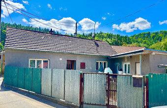 Prodej rodinného domu 4+1 Račice