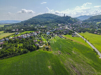 Prodej slunného stavebního pozemku 1500 m2 - Štramberk, okr.