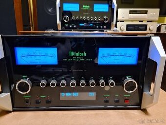 McIntosh MA9000