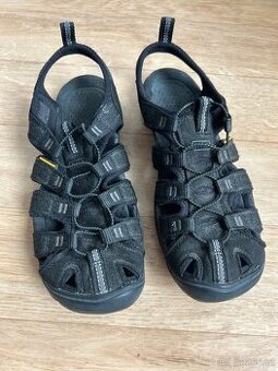 Sandály Keen Newport vel. 37 černé