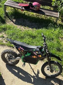 Elektro Motorka výborní stav