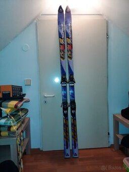 Sjezdové lyže Fischer MT5, 180 cm