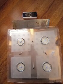 Stropni led svetlo
