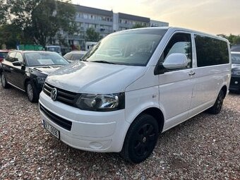 Volkswagen Transporter T5 2.0 TDI, 75 kW 8 míst, rok 2010
