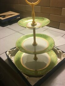 Porcelánová patrová souprava na zákusky