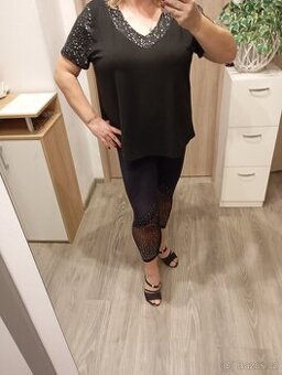 Černá halenka