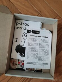 Černobílé kontrastní kartičky pro miminka