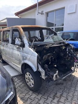 VW T5 Multivan 2.5. TDi 96 kw 2003
