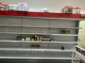 Pristenna chladici vitrina s externi chladici jednotkou
