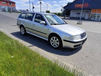 Skoda Octavia 1