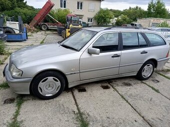 Mercedes-Benz C model W202 CDI kombi dovoz Itálie
