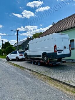 Odtahová služba / přeprava vozidel / odtahovka / asistence