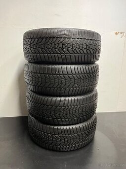 235/45 R19 Hankook Zánovní zimní pneu