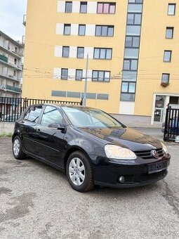 Volkswagen Golf, 2,0 TDi Ojeté, 2009, 259 543 km  Karoserie
