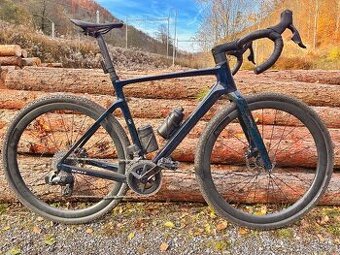 Scott Addict Gravel 20 (velikost M, 170-178cm)