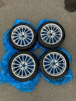 Prodám alu kola MAK Komet Silver R18 s letními pneu Pirelli