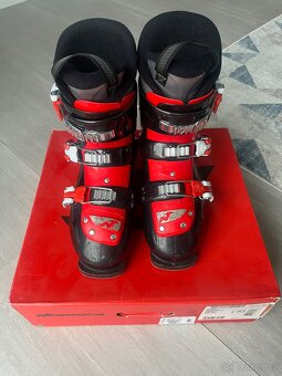 NORDICA lyžáky 34/35 (stélka 22-23,5)