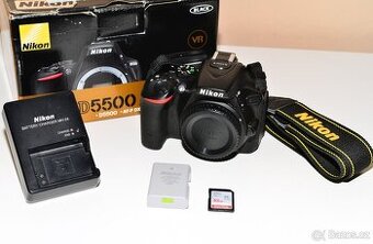 Nikon D5500 + příslušenství ( 11xxx exp.) - 1