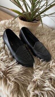 Geox dámské černé mokasíny na podpatku vel.38