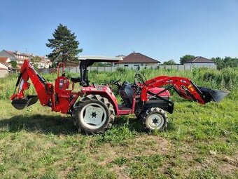 Malotraktor Mitsubishi MT266 s čelním nakladačem a podkopem