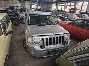 Jeep Patriot 2.4i - 1