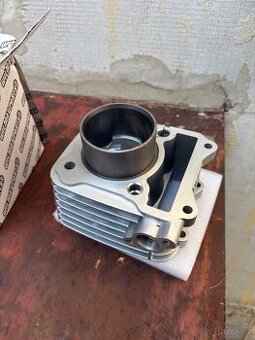 Pistní sada yuki sm/suzuki dr (125)