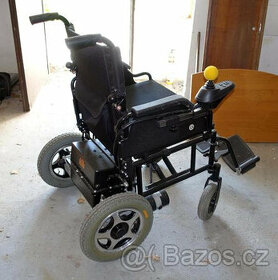elektrický vozík pro invalidy