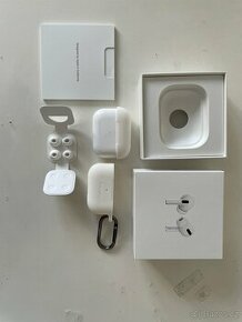 Apple Airpods Pro 2019 - bílý obal
