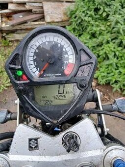Suzuki sv 1000 n
