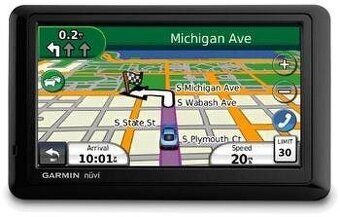 Navigace Garmin Nüvi