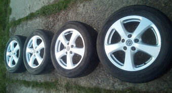 letní pneu Hankook 225/55 R17 Sada Borbet šířka 7J et 50